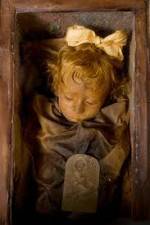 National Geographic: The Girl in the Glass Casket