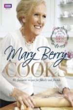 Mary Berry Cooks